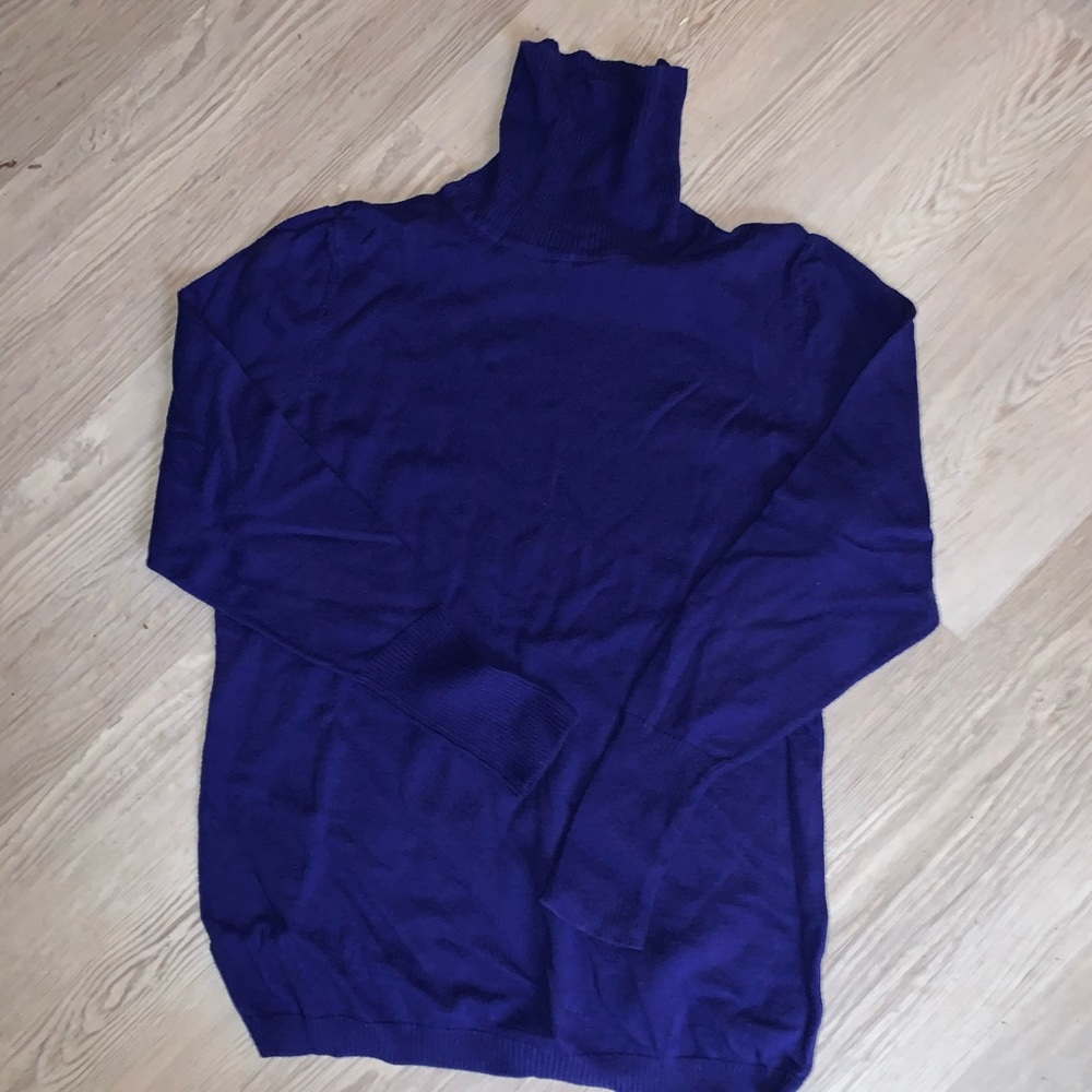 Blue turtleneck
